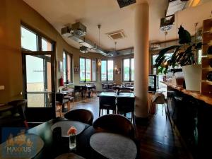 Pronájem restaurace, Praha - Kobylisy, Čumpelíkova, 82 m2