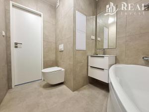 Pronájem bytu 2+1, Chomutov, Rooseveltova, 55 m2