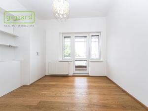 Pronájem bytu 2+kk, Praha - Žižkov, Biskupcova, 37 m2
