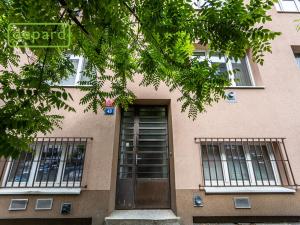 Pronájem bytu 2+kk, Praha - Žižkov, Biskupcova, 37 m2