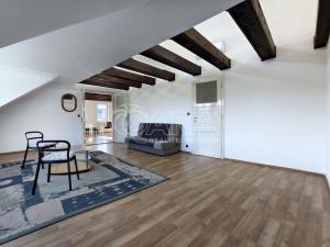 Pronájem kanceláře, Praha - Vršovice, Na louži, 101 m2