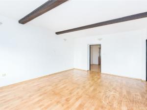 Prodej rodinného domu, Mladá Vožice, Husovo náměstí, 232 m2