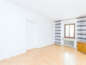 Prodej rodinného domu, Mladá Vožice, Husovo náměstí, 232 m2