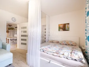 Prodej bytu 2+1, Cerhenice - Cerhýnky, 66 m2