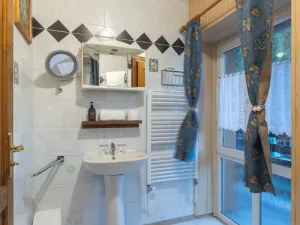 Prodej ubytování, Sněžné - Milovy, 644 m2