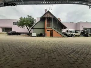 Pronájem obchodního prostoru, Měnín, 444 m2