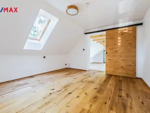 Prodej rodinného domu, Lázně Libverda, 248 m2