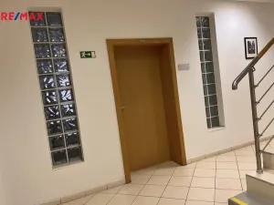 Pronájem kanceláře, Třebíč - Stařečka, Polanka, 42 m2