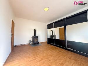 Pronájem bytu 2+1, Liberk - Uhřínov, 55 m2