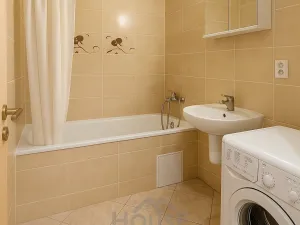 Prodej bytu 1+kk, Praha - Košíře, Houdova, 33 m2