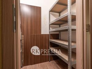 Prodej bytu 3+1, Teplice - Trnovany, Bohuslava Martinů, 81 m2
