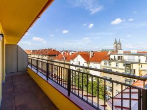 Prodej bytu 3+1, Praha - Karlín, Pernerova, 113 m2