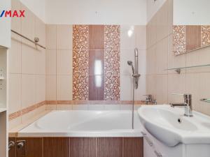 Prodej bytu 4+1, Plzeň - Bolevec, U Jam, 89 m2