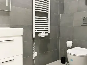 Pronájem obchodního prostoru, Praha - Smíchov, Holečkova, 39 m2