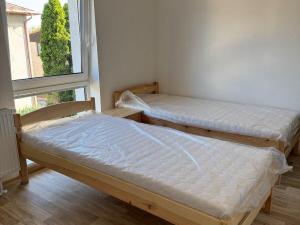 Pronájem bytu 3+kk, Praha - Dolní Měcholupy, Ke Slatinám, 100 m2