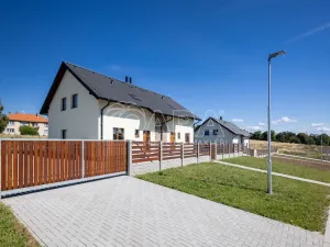 Prodej rodinného domu, Benešov, 107 m2