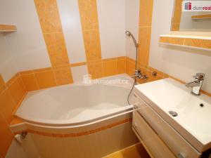 Prodej bytu 4+1, Cheb, Hrnčířská, 81 m2