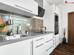 Prodej bytu 2+kk, Dalovice, Májová, 55 m2