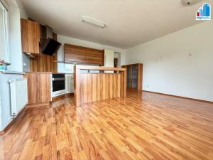 Pronájem bytu 3+kk, Plzeň, Valtická, 72 m2