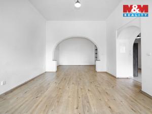 Pronájem obchodního prostoru, Domažlice - Týnské Předměstí, Boženy Němcové, 65 m2