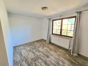 Prodej atypického bytu, Srní, 96 m2