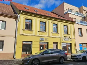 Pronájem obchodního prostoru, Slaný, Třebízského, 140 m2