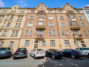 Prodej bytu 3+1, Praha - Bubeneč, Na výšinách, 77 m2