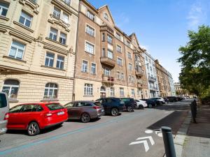 Prodej bytu 3+1, Praha - Bubeneč, Na výšinách, 77 m2