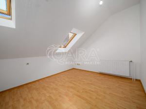 Prodej bytu 3+1, Praha - Bubeneč, Na výšinách, 77 m2