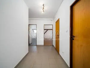 Prodej bytu 3+1, Praha - Bubeneč, Na výšinách, 77 m2