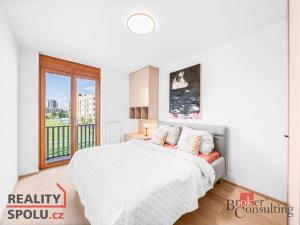 Prodej bytu 4+kk, Praha - Modřany, Vrátnická, 104 m2