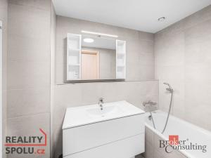 Prodej bytu 4+kk, Praha - Modřany, Vrátnická, 104 m2