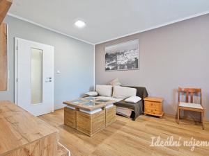 Pronájem bytu 2+1, Brno - Bystrc, Ečerova, 61 m2