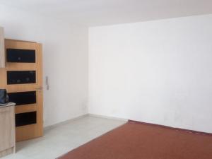 Pronájem bytu 1+kk, Kladno, Poděbradova, 35 m2