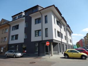 Pronájem bytu 1+kk, Kladno, Poděbradova, 35 m2