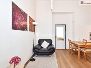 Pronájem bytu 1+1, Praha - Žižkov, Husitská, 42 m2