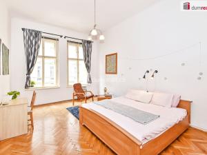 Pronájem bytu 1+1, Praha - Žižkov, Husitská, 42 m2