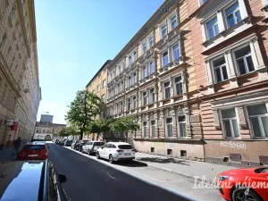 Pronájem bytu 1+1, Brno, Körnerova, 32 m2