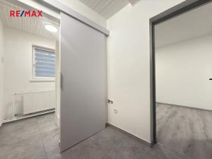 Pronájem bytu 3+1, Plzeň, K Hrádku, 80 m2