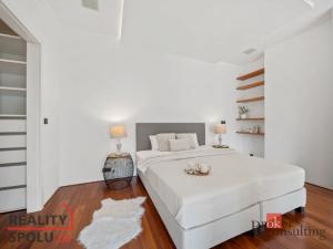 Prodej bytu 3+kk, Praha - Smíchov, Křížová, 221 m2