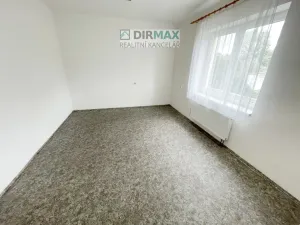 Prodej výrobních prostor, Klatovy - Luby, 1500 m2