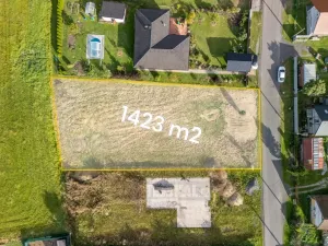 Prodej pozemku pro bydlení, Zalužany, 1423 m2
