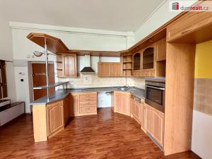 Pronájem bytu 2+1, Mariánské Lázně, Husova, 81 m2