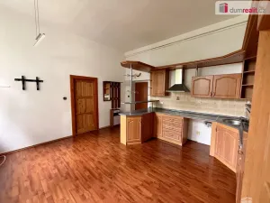 Pronájem bytu 2+1, Mariánské Lázně, Husova, 81 m2