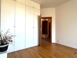 Pronájem bytu 3+1, Praha - Veleslavín, Křenova, 88 m2
