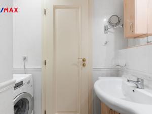 Prodej bytu 3+kk, Karlovy Vary, Pod Jelením skokem, 105 m2