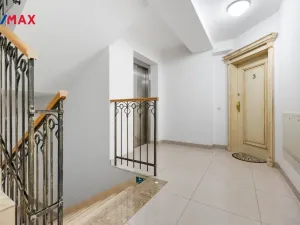 Prodej bytu 3+kk, Karlovy Vary, Pod Jelením skokem, 105 m2