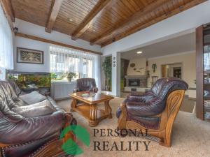 Prodej rodinného domu, Sazená, 225 m2