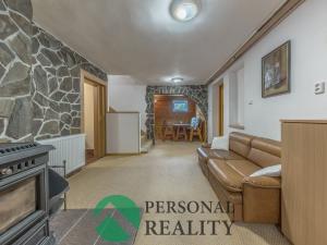 Prodej rodinného domu, Sazená, 225 m2