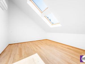 Prodej bytu 2+kk, Praha, Střížkovská, 68 m2